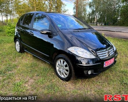 Черный Мерседес А класс, объемом двигателя 1.7 л и пробегом 207 тыс. км за 6300 $, фото 2 на Automoto.ua