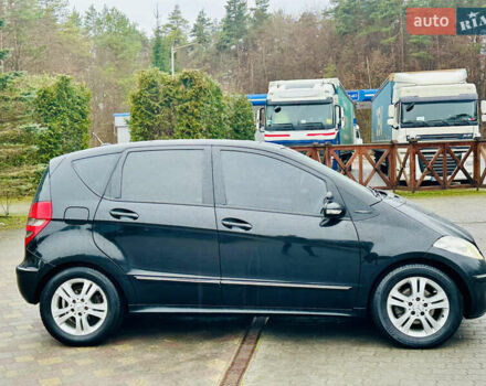 Черный Мерседес А класс, объемом двигателя 2 л и пробегом 365 тыс. км за 5350 $, фото 7 на Automoto.ua