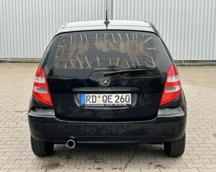Черный Мерседес А класс, объемом двигателя 1.5 л и пробегом 200 тыс. км за 2250 $, фото 3 на Automoto.ua