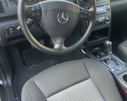 Мерседес А класс 2006 в Виннице на Automoto.ua Черный Мерседес А класс, объемом двигателя 1.5 л и пробегом 200 тыс. км за 5400 $, фото 1 на Automoto.ua