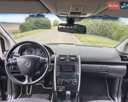 Чорний Мерседес А клас, об'ємом двигуна 1.5 л та пробігом 203 тис. км за 6250 $, фото 30 на Automoto.ua