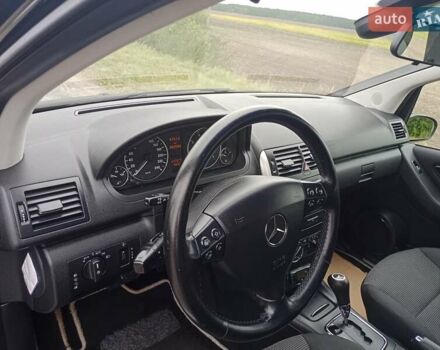 Чорний Мерседес А клас, об'ємом двигуна 1.5 л та пробігом 203 тис. км за 6250 $, фото 17 на Automoto.ua