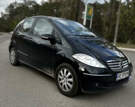 Черный Мерседес А класс, объемом двигателя 1.5 л и пробегом 278 тыс. км за 4600 $, фото 4 на Automoto.ua