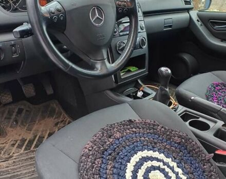 Черный Мерседес А класс, объемом двигателя 1.5 л и пробегом 190 тыс. км за 5350 $, фото 5 на Automoto.ua