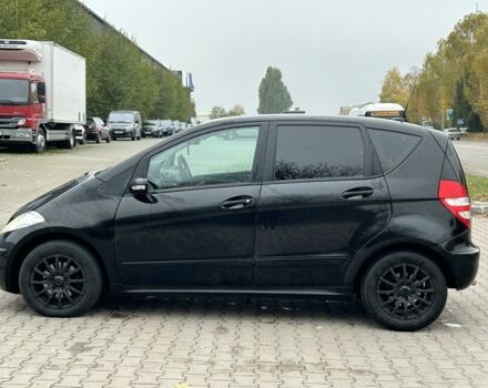 Черный Мерседес А класс, объемом двигателя 1.5 л и пробегом 200 тыс. км за 2250 $, фото 1 на Automoto.ua