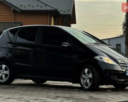 Черный Мерседес А класс, объемом двигателя 1.5 л и пробегом 198 тыс. км за 5100 $, фото 2 на Automoto.ua