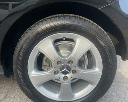 Черный Мерседес А класс, объемом двигателя 1.5 л и пробегом 200 тыс. км за 5400 $, фото 3 на Automoto.ua