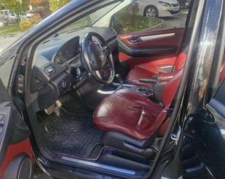 Мерседес А класс 2006 в Ивано-Франковске на Automoto.ua Черный Мерседес А класс, объемом двигателя 2 л и пробегом 280 тыс. км за 5600 $, фото 15 на Automoto.ua