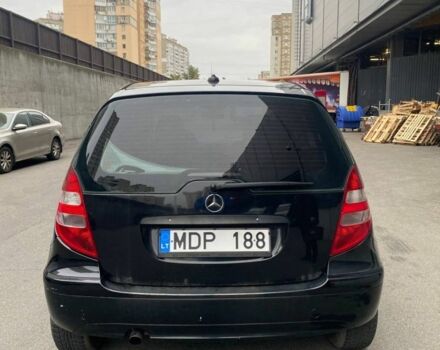 Черный Мерседес А класс, объемом двигателя 1.9 л и пробегом 223 тыс. км за 2200 $, фото 4 на Automoto.ua