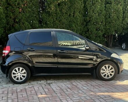 Чорний Мерседес А клас, об'ємом двигуна 2.5 л та пробігом 230 тис. км за 7500 $, фото 2 на Automoto.ua