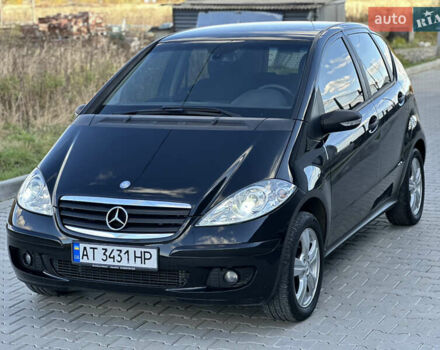 Мерседес А класс 2006 в Ивано-Франковске на Automoto.ua Черный Мерседес А класс, объемом двигателя 1.7 л и пробегом 267 тыс. км за 6200 $, фото 1 на Automoto.ua