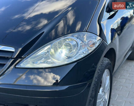 Мерседес А класс 2006 в Ивано-Франковске на Automoto.ua Черный Мерседес А класс, объемом двигателя 1.7 л и пробегом 267 тыс. км за 6200 $, фото 4 на Automoto.ua