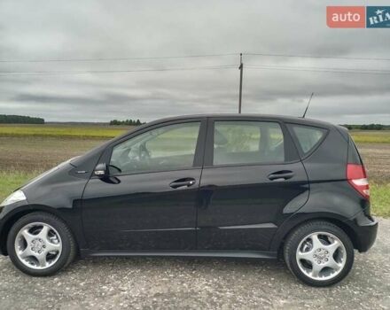 Чорний Мерседес А клас, об'ємом двигуна 1.5 л та пробігом 203 тис. км за 6250 $, фото 2 на Automoto.ua