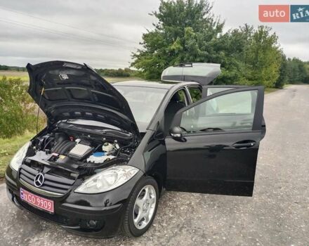 Чорний Мерседес А клас, об'ємом двигуна 1.5 л та пробігом 203 тис. км за 6250 $, фото 37 на Automoto.ua