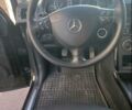 Черный Мерседес А класс, объемом двигателя 2 л и пробегом 130 тыс. км за 4000 $, фото 2 на Automoto.ua