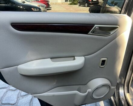 Чорний Мерседес А клас, об'ємом двигуна 2.5 л та пробігом 230 тис. км за 7500 $, фото 15 на Automoto.ua