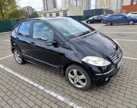 Мерседес А класс 2006 в Броварах на Automoto.ua Черный Мерседес А класс, объемом двигателя 2 л и пробегом 196 тыс. км за 6600 $, фото 3 на Automoto.ua