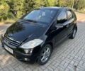 Черный Мерседес А класс, объемом двигателя 1.5 л и пробегом 150 тыс. км за 5500 $, фото 1 на Automoto.ua