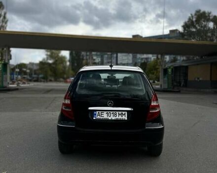 Черный Мерседес А класс, объемом двигателя 1.5 л и пробегом 278 тыс. км за 4600 $, фото 7 на Automoto.ua