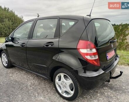 Чорний Мерседес А клас, об'ємом двигуна 1.5 л та пробігом 203 тис. км за 6250 $, фото 4 на Automoto.ua