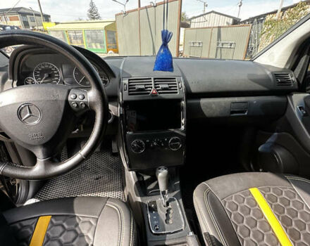 Черный Мерседес А класс, объемом двигателя 2.01 л и пробегом 213 тыс. км за 6400 $, фото 22 на Automoto.ua