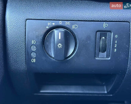 Чорний Мерседес А клас, об'ємом двигуна 2 л та пробігом 242 тис. км за 6500 $, фото 15 на Automoto.ua