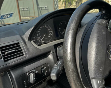 Черный Мерседес А класс, объемом двигателя 2.01 л и пробегом 213 тыс. км за 6400 $, фото 16 на Automoto.ua