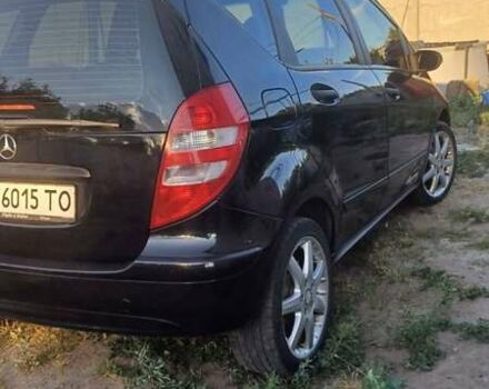 Чорний Мерседес А клас, об'ємом двигуна 1.5 л та пробігом 180 тис. км за 5500 $, фото 4 на Automoto.ua