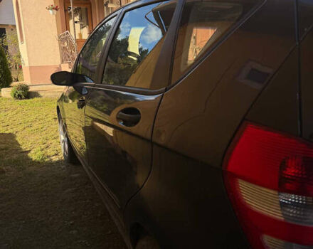 Чорний Мерседес А клас, об'ємом двигуна 1.5 л та пробігом 260 тис. км за 4200 $, фото 8 на Automoto.ua