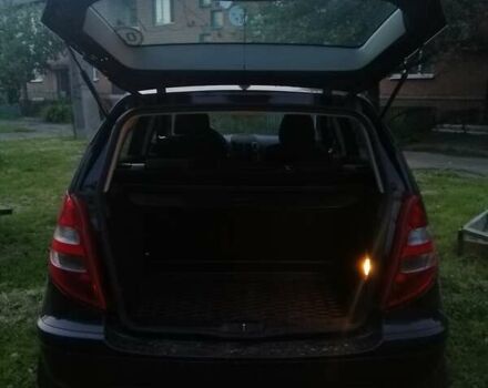 Мерседес А класс 2007 в Новых Санжарах на Automoto.ua Черный Мерседес А класс, объемом двигателя 2 л и пробегом 230 тыс. км за 7000 $, фото 6 на Automoto.ua