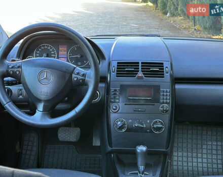 Чорний Мерседес А клас, об'ємом двигуна 2 л та пробігом 242 тис. км за 6500 $, фото 18 на Automoto.ua
