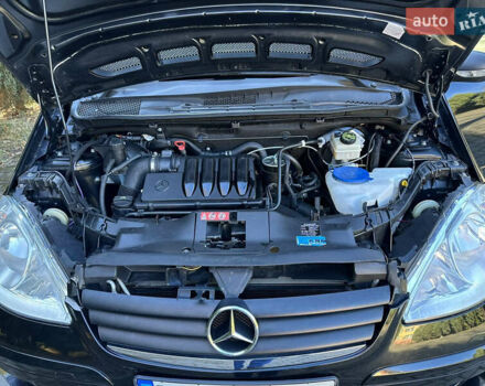 Чорний Мерседес А клас, об'ємом двигуна 2 л та пробігом 242 тис. км за 6500 $, фото 16 на Automoto.ua
