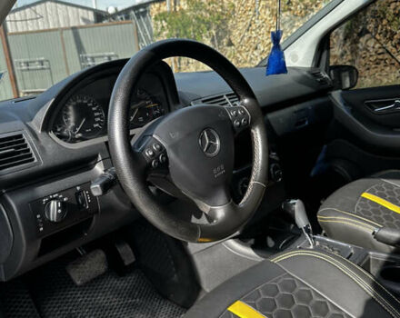 Черный Мерседес А класс, объемом двигателя 2.01 л и пробегом 213 тыс. км за 6400 $, фото 17 на Automoto.ua