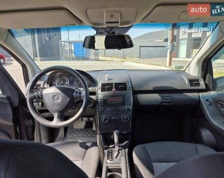 Чорний Мерседес А клас, об'ємом двигуна 1.5 л та пробігом 160 тис. км за 5000 $, фото 11 на Automoto.ua
