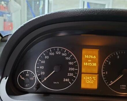 Чорний Мерседес А клас, об'ємом двигуна 1.7 л та пробігом 181 тис. км за 6900 $, фото 20 на Automoto.ua