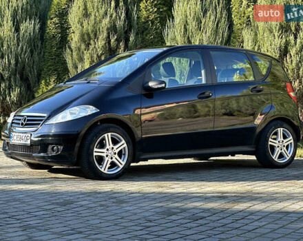 Чорний Мерседес А клас, об'ємом двигуна 2 л та пробігом 242 тис. км за 6500 $, фото 1 на Automoto.ua