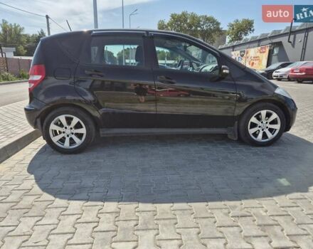 Чорний Мерседес А клас, об'ємом двигуна 1.5 л та пробігом 160 тис. км за 5000 $, фото 4 на Automoto.ua