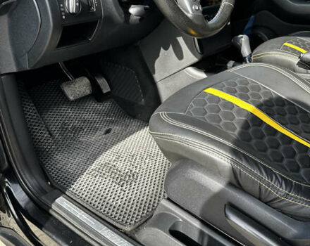 Черный Мерседес А класс, объемом двигателя 2.01 л и пробегом 213 тыс. км за 6400 $, фото 13 на Automoto.ua