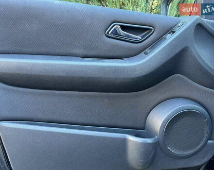 Чорний Мерседес А клас, об'ємом двигуна 2 л та пробігом 242 тис. км за 6500 $, фото 5 на Automoto.ua