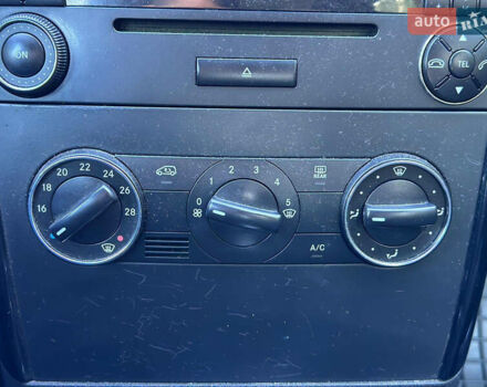 Чорний Мерседес А клас, об'ємом двигуна 2 л та пробігом 242 тис. км за 6500 $, фото 20 на Automoto.ua