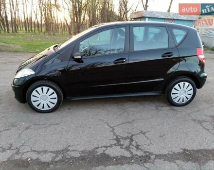 Черный Мерседес А класс, объемом двигателя 1.5 л и пробегом 182 тыс. км за 6000 $, фото 2 на Automoto.ua