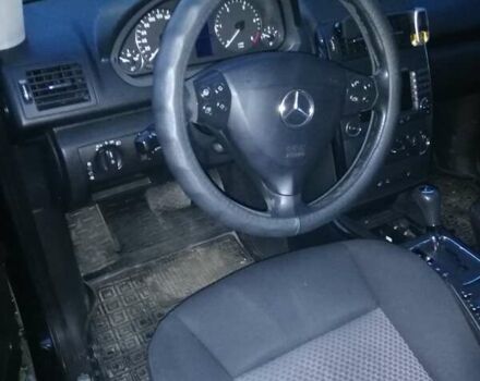 Мерседес А класс 2007 в Новых Санжарах на Automoto.ua Черный Мерседес А класс, объемом двигателя 2 л и пробегом 230 тыс. км за 7000 $, фото 2 на Automoto.ua