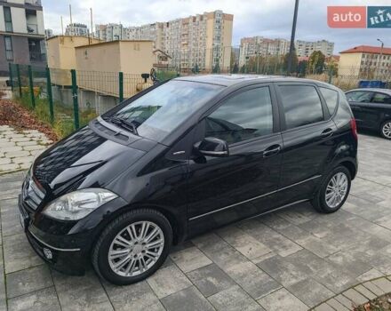 Черный Мерседес А класс, объемом двигателя 2 л и пробегом 189 тыс. км за 6200 $, фото 1 на Automoto.ua