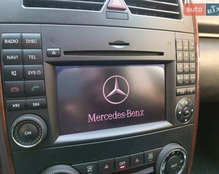 Черный Мерседес А класс, объемом двигателя 2 л и пробегом 189 тыс. км за 6200 $, фото 14 на Automoto.ua