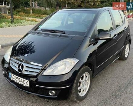 Черный Мерседес А класс, объемом двигателя 1.7 л и пробегом 212 тыс. км за 6000 $, фото 3 на Automoto.ua