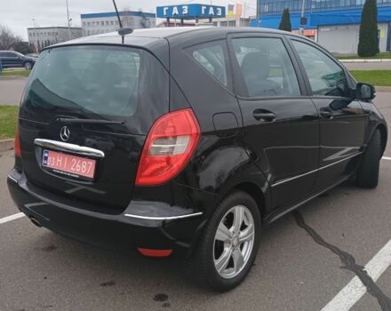 Черный Мерседес А класс, объемом двигателя 1.5 л и пробегом 210 тыс. км за 5850 $, фото 4 на Automoto.ua