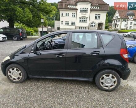 Черный Мерседес А класс, объемом двигателя 1.7 л и пробегом 260 тыс. км за 6500 $, фото 4 на Automoto.ua