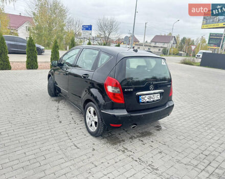 Черный Мерседес А класс, объемом двигателя 2 л и пробегом 250 тыс. км за 4400 $, фото 18 на Automoto.ua