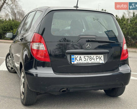 Черный Мерседес А класс, объемом двигателя 1.7 л и пробегом 262 тыс. км за 6800 $, фото 8 на Automoto.ua