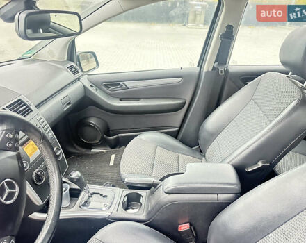 Черный Мерседес А класс, объемом двигателя 2 л и пробегом 250 тыс. км за 4400 $, фото 19 на Automoto.ua